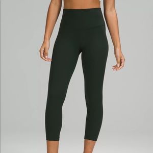 NWT Lululemon Align HR Crop 23”